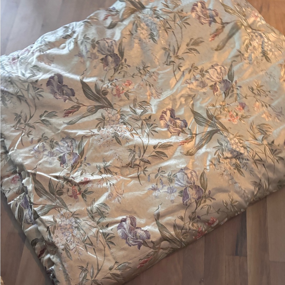 Floral Comforter with Cream and green Accents